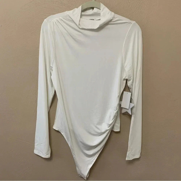 Good American Bodysuit - Picture 4 of 15